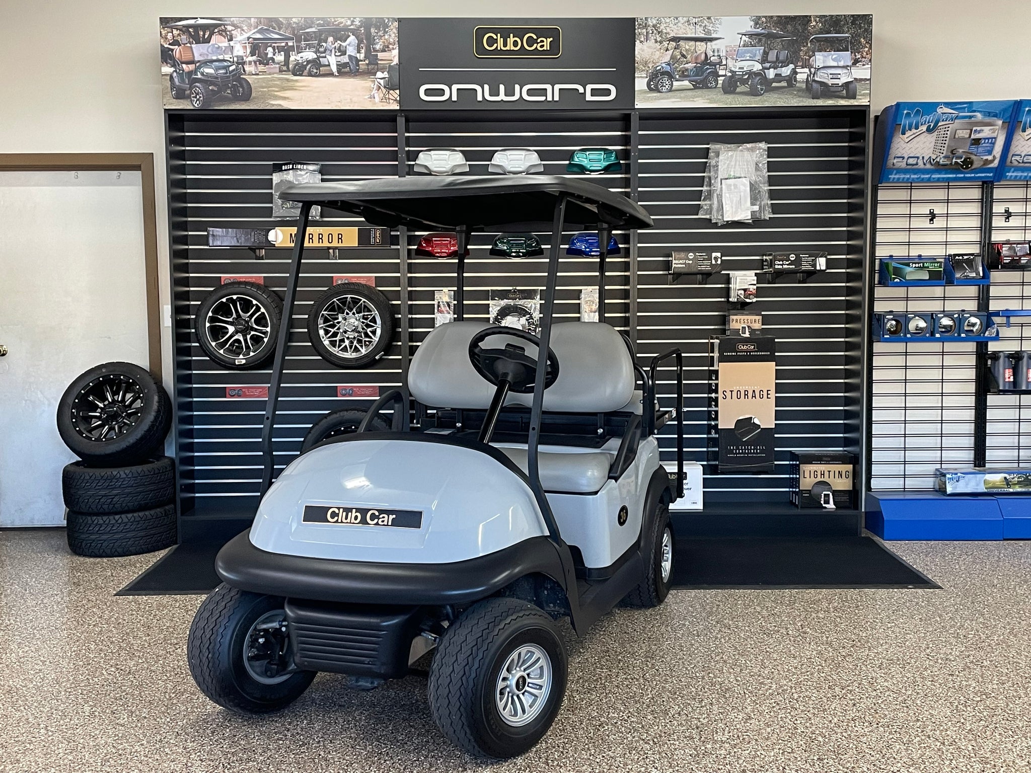 2022 Club Car Precedent 4 Passenger (EFI Gas)